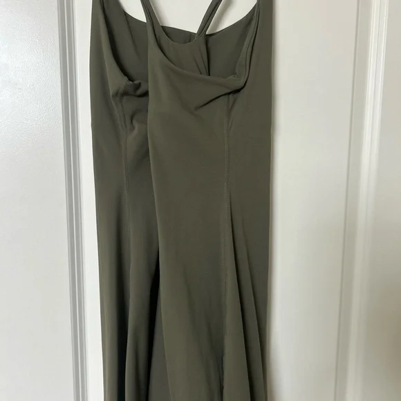 Halara active dress - Picture 3 of 6